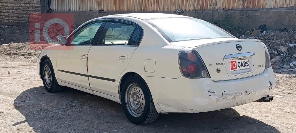 نيسان ألتيما